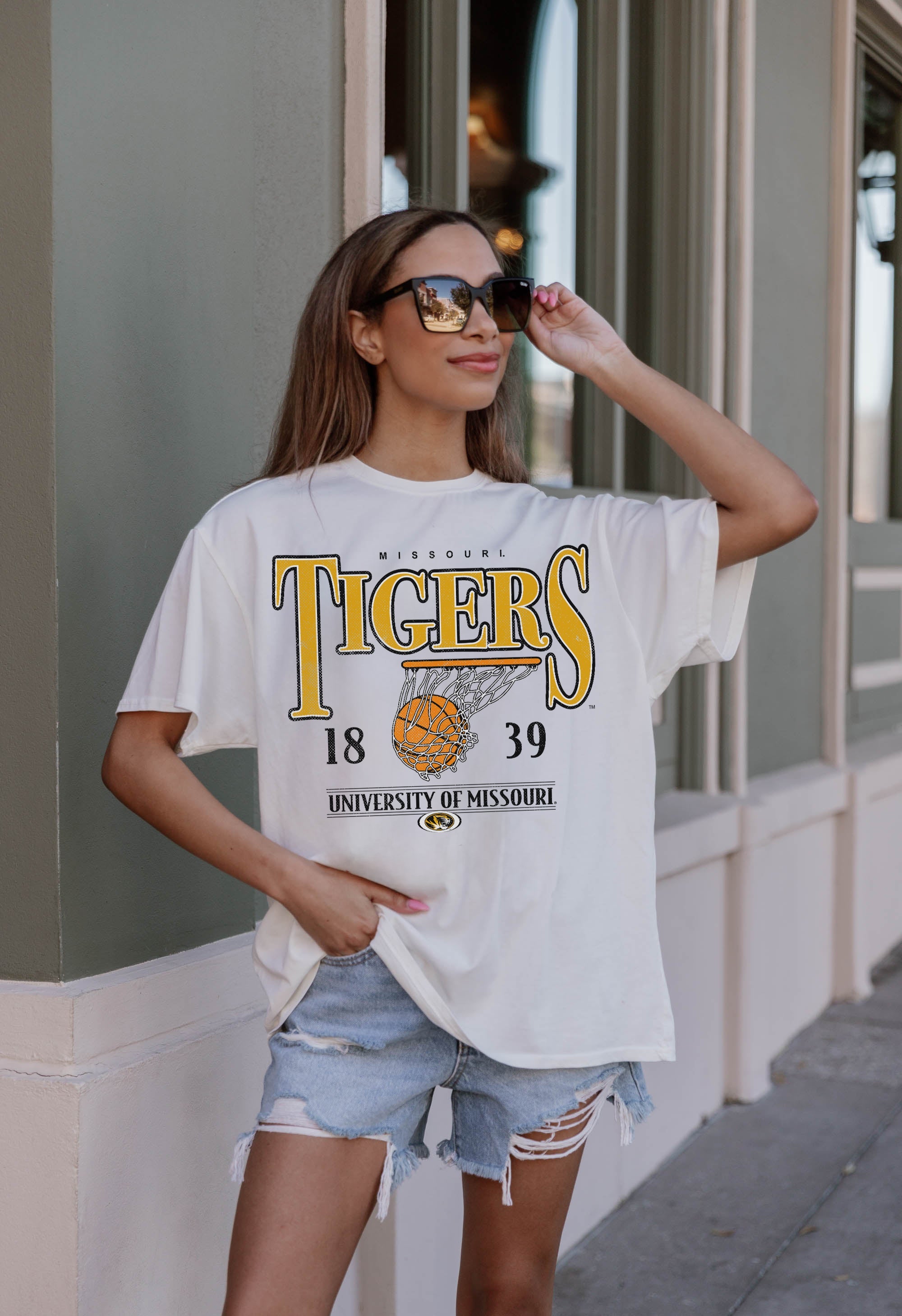 Premium Missouri Tigers Oversized Crewneck Tee - Ultimate Comfort & Style