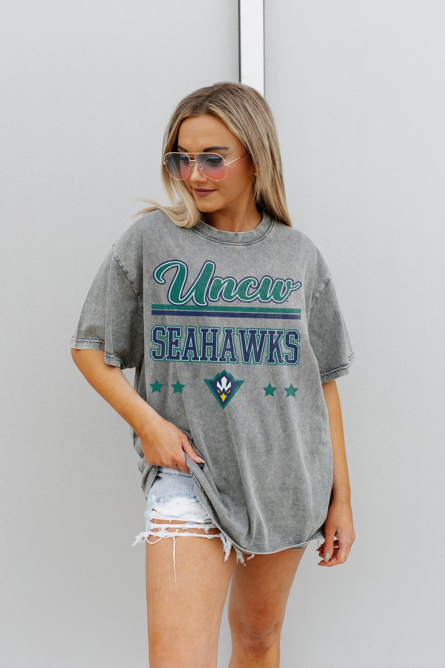 Premium UNC Wilmington Seahawks Oversized Crewneck Tee - Ultimate Comfort & Style